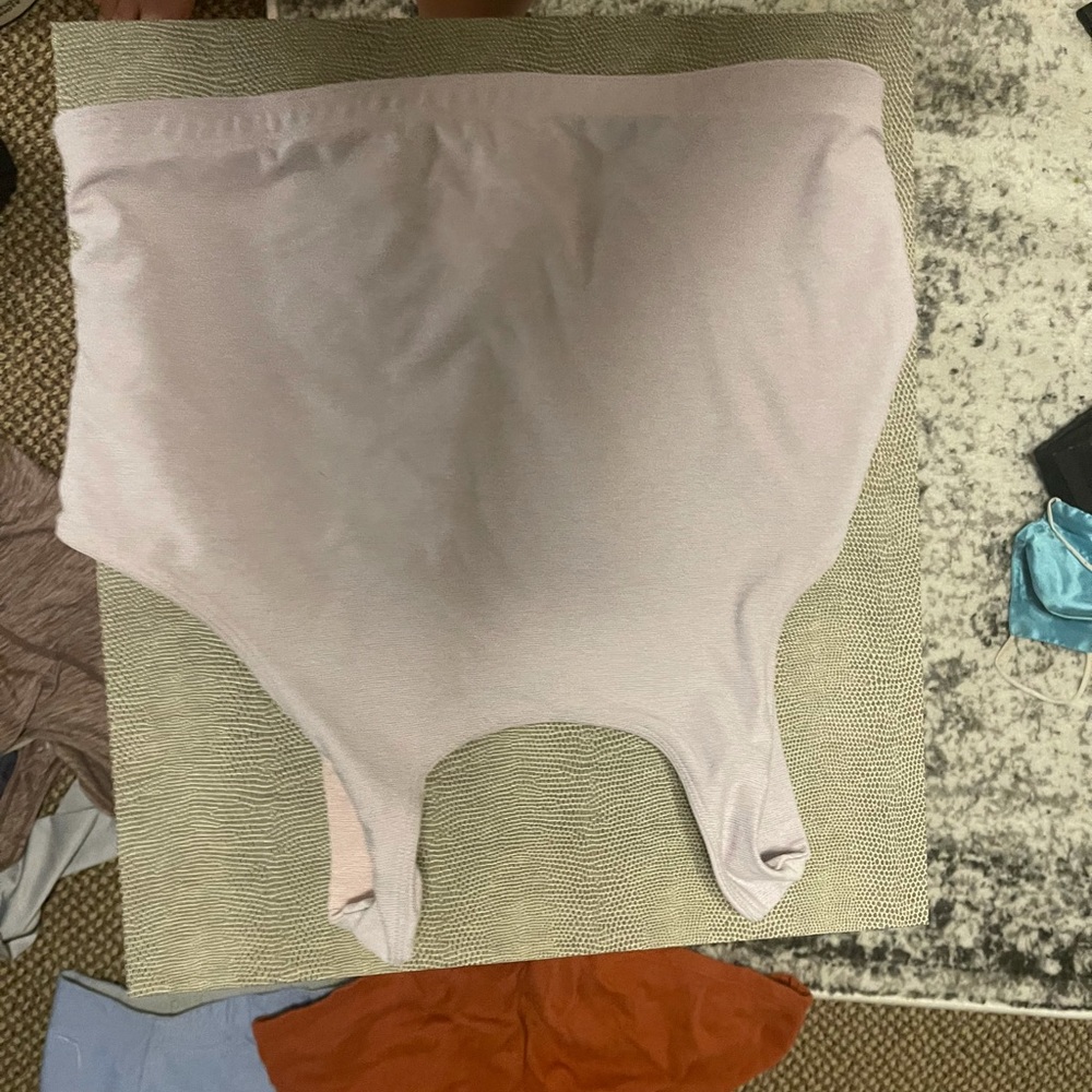 Outdoor voices high neck crop top / bra